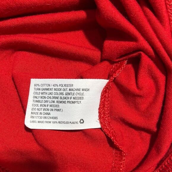 Colsie Santa Baby Crop Tee Size Medium Women’s - Picture 4 of 8